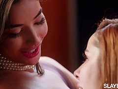 Emily Willis  Vanna Bardot   Light Me Up in 4K...