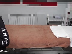 Busty brunette got completely naked for a massage and liked how her ma...